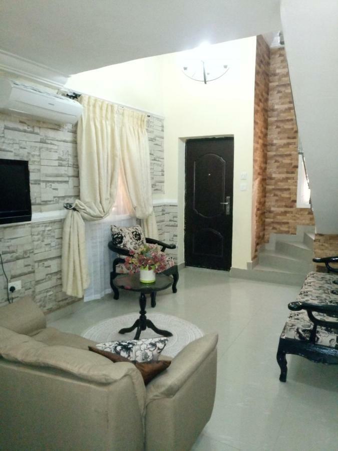 Kh Lodge أبوجا المظهر الخارجي الصورة